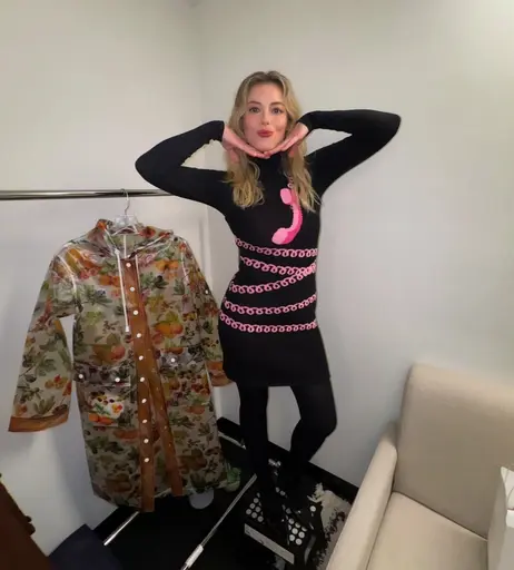 Image 6439686 from Gillian Jacobs