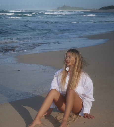 Image 6410928 from Halia Beamer