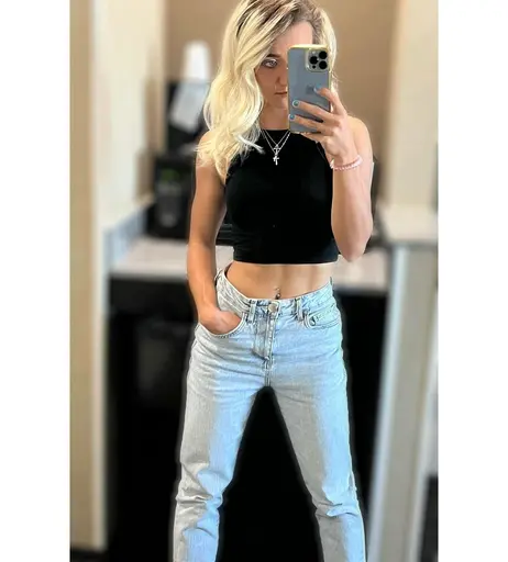 Image 6590890 from Xia Brookside