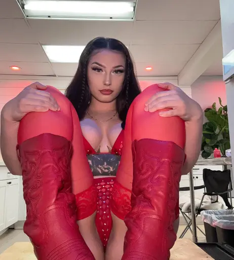 Image 6581280 from missyoumichelle/sugarssslut