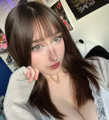 Image 6589125 from Allykitti / crywink_