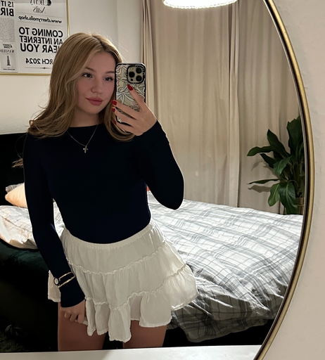Image 6588700 from Miss Cherry