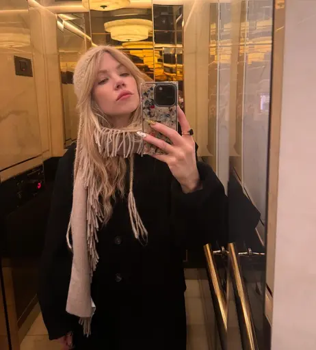 Image 6577974 from Carly Rae Jepsen