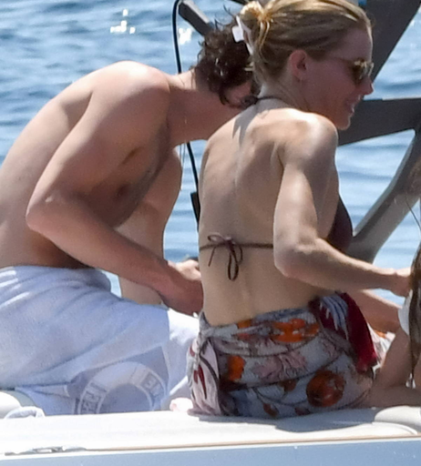 Image 6571754 from Sienna Miller