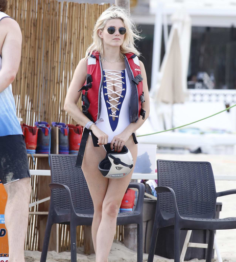 Image 6578981 from Ashley James