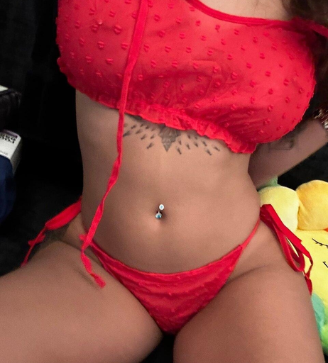 Image 6536768 from Malu Trevejo