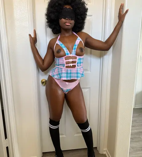 Image 6520845 from Ebony Butts / PastaToots