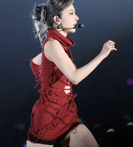 Image 6519814 from Sakura Miyawaki 宮脇 咲良 | LESSERAFIM
