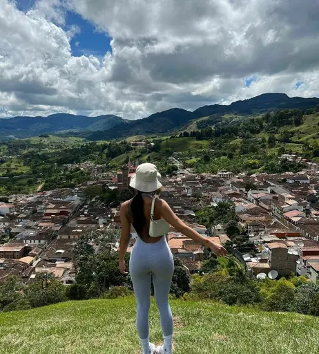 Image 6691657 from Graciii3