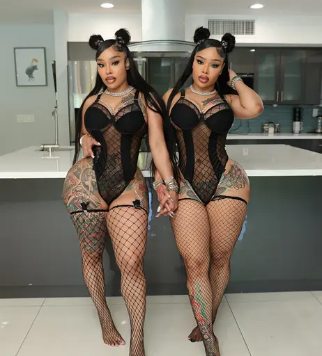 Image 6642573 from Double Dose Twins