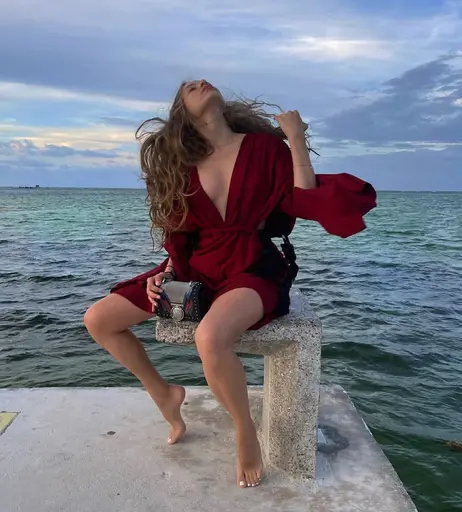 Image 6648667 from Xenia Tchoumi