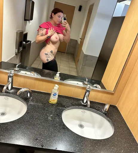 Image 6619562 from redrosebb | redrosebx2 | traveling hotwife | redhotwiferose