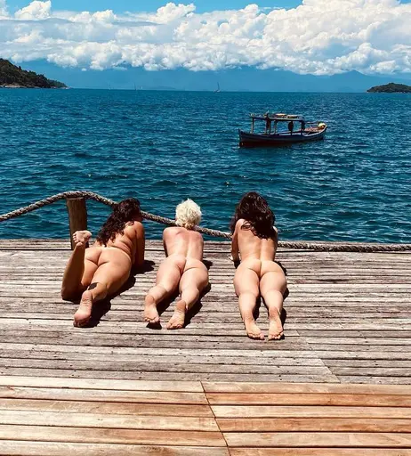 Image 6792212 from Pâmela Côto