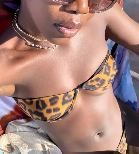 Image 6786933 from Clara Moneke