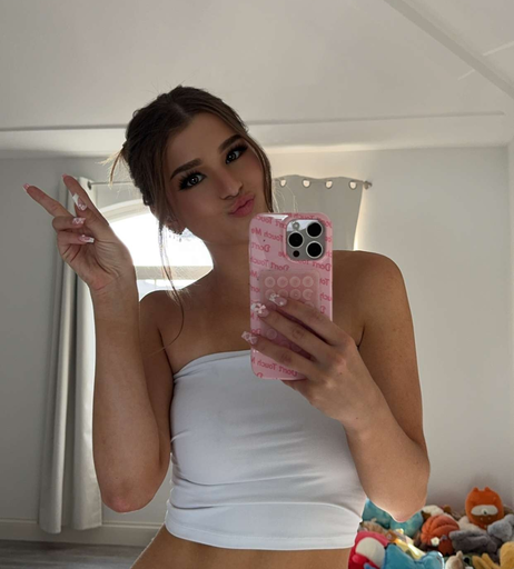 Image 677294 from Brooke Monk