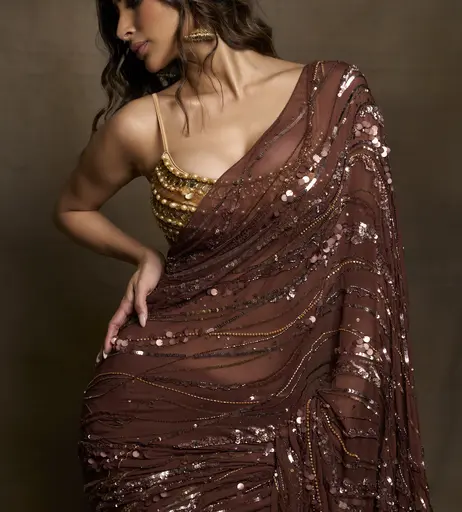 Image 6736979 from Mouni Roy