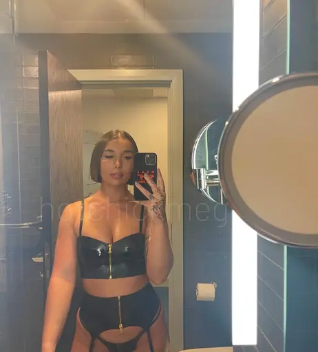 Image 6706218 from hotchickmeg