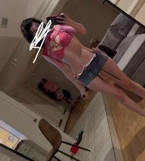 Image 6060150 from ItsNotDatSrs / Notdatsrs / liz / lilredvlvt