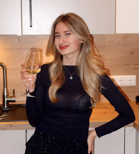 Image 6051668 from Empresslaurasophie