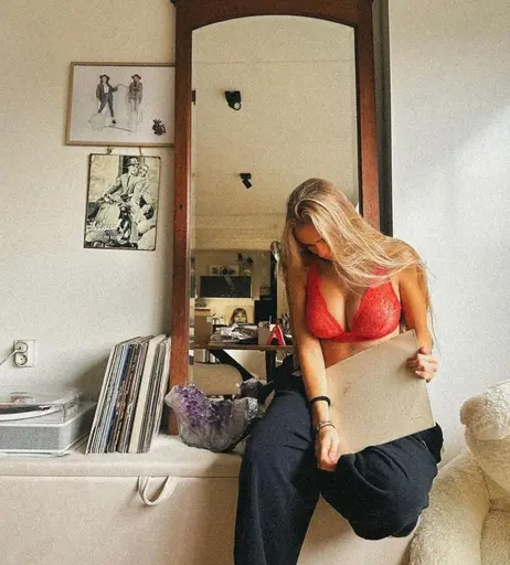 Image 6036043 from Lies Zhara (Dutch Influencer)