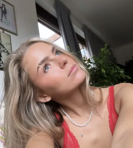 Image 6036035 from Lies Zhara (Dutch Influencer)