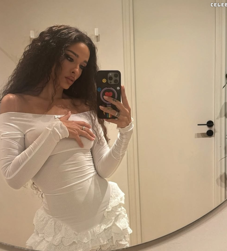 Image 6037346 from Eleni Foureira