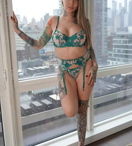 Image 6032037 from Helene Boudreau / iamhely