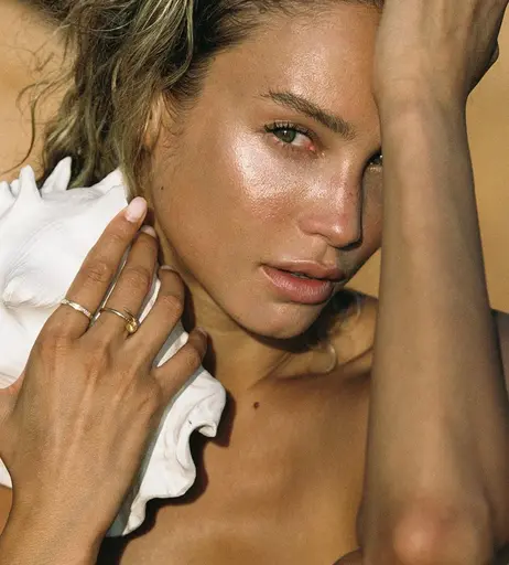 Image 5183789 from Rose Bertram
