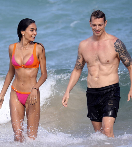 Image 5167160 from Kelly Gale