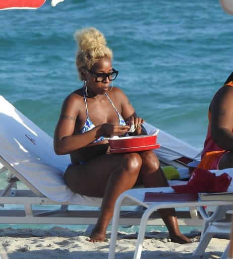 Image 5121801 from Mary J. Blige