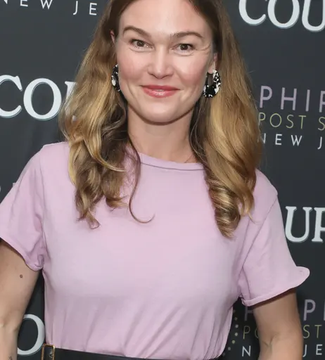 Image 5117140 from Julia Stiles