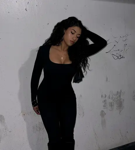 Image 5294374 from Tamia J