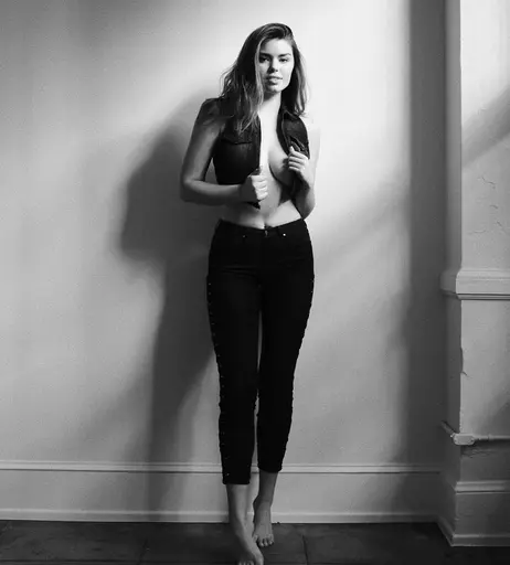 Image 5288838 from Lauren Searle