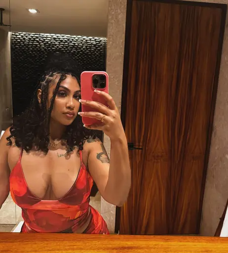 Image 5275365 from Queen Naija