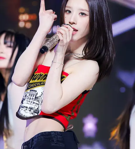 Image 5276646 from HeeJin (ARTMS / LOONA)