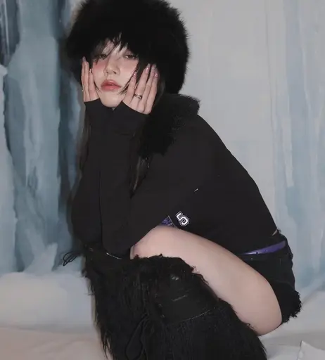 Image 5277082 from HeeJin (ARTMS / LOONA)
