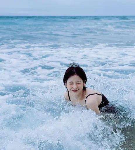 Image 5277025 from HeeJin (ARTMS / LOONA)