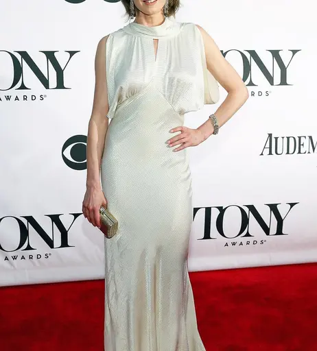 Image 5273183 from Carrie Coon