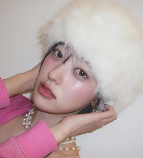 Image 5278352 from Odd Eye Circle (ARTMS / LOONA)