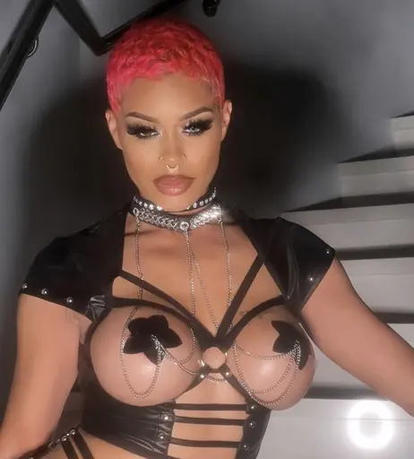 Image 5261901 from Jasamine Banks