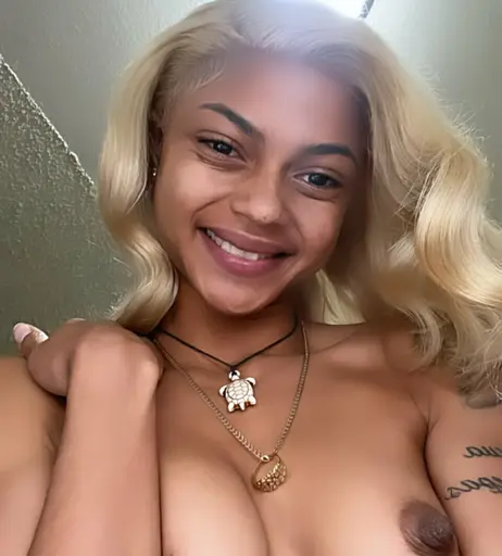 Image 5244565 from Sheslilmama/lilmamauncut