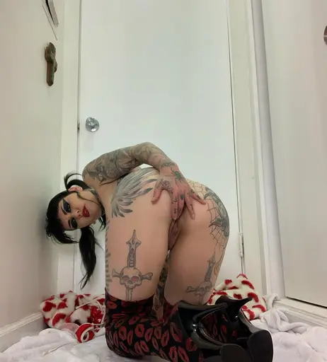 Image 5239715 from Malice Mcmunn: punk rock queen