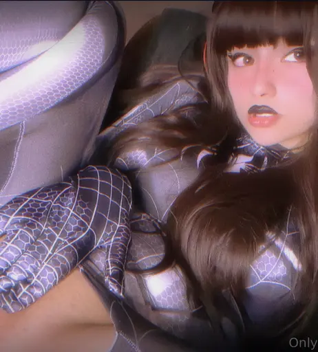 Image 5219378 from AgathaDomen (Twitch ASMR streamer)