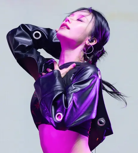 Image 5383895 from Yeji - ITZY (예지, Hwang Ye-ji)