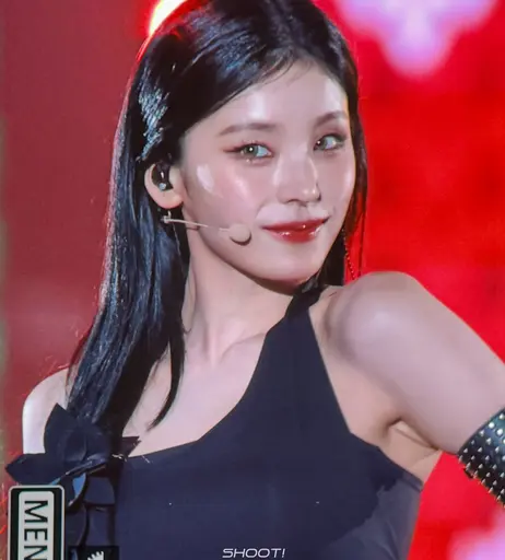 Image 5383840 from Yeji - ITZY (예지, Hwang Ye-ji)