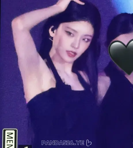Image 5383830 from Yeji - ITZY (예지, Hwang Ye-ji)