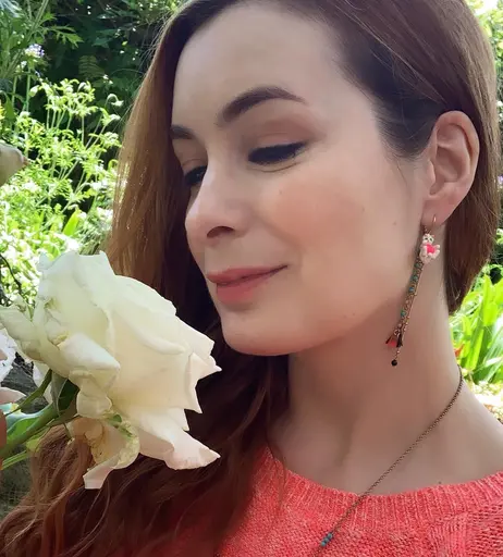 Image 5368170 from Felicia Day