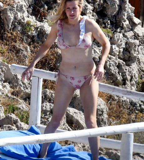 Image 5349915 from Ellie Goulding