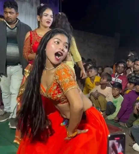 Image 5889558 from Bihar stage/ cage show girls