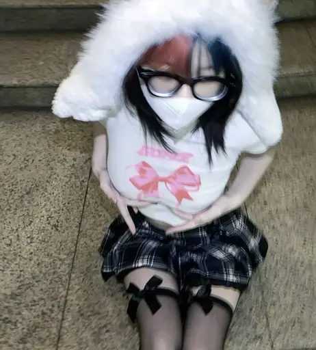 Image 5889136 from Hà Quỳnh Trang (Nekotineeee_) Su Kem sex cosplayer